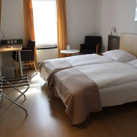 Nattergalen Hotel 3*