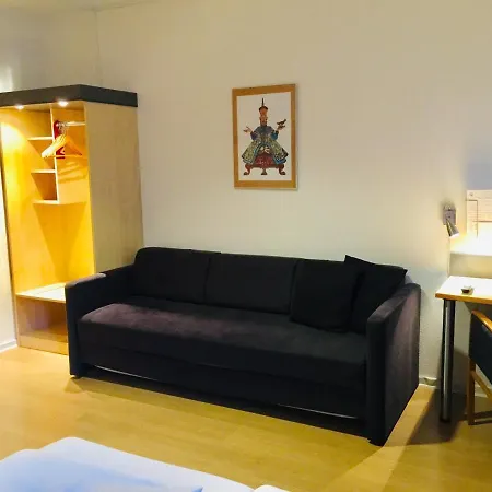Nattergalen 3* Odense