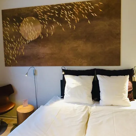 Nattergalen Hotel 3*