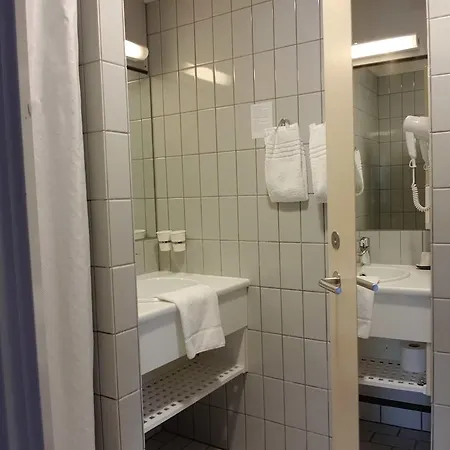 Nattergalen Hotel 3*